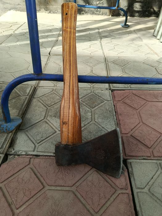 Продам советский топор