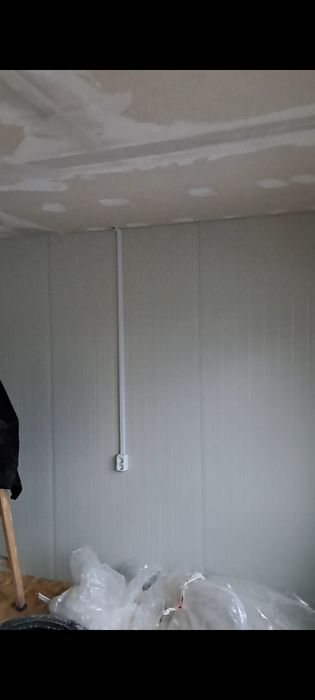 Фургон за живеене или офис  21кв.м.(7мх3м.)