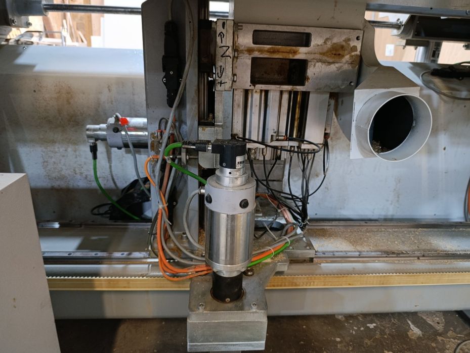 CNC пробивна машина HIRZT F8