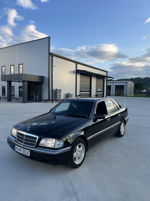 MERCEDES-BENZ C-Class 1995