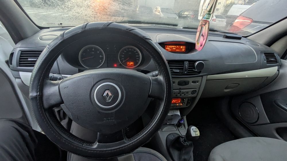 Vand Renault Symbol, 2012, manual, 1.6 16v