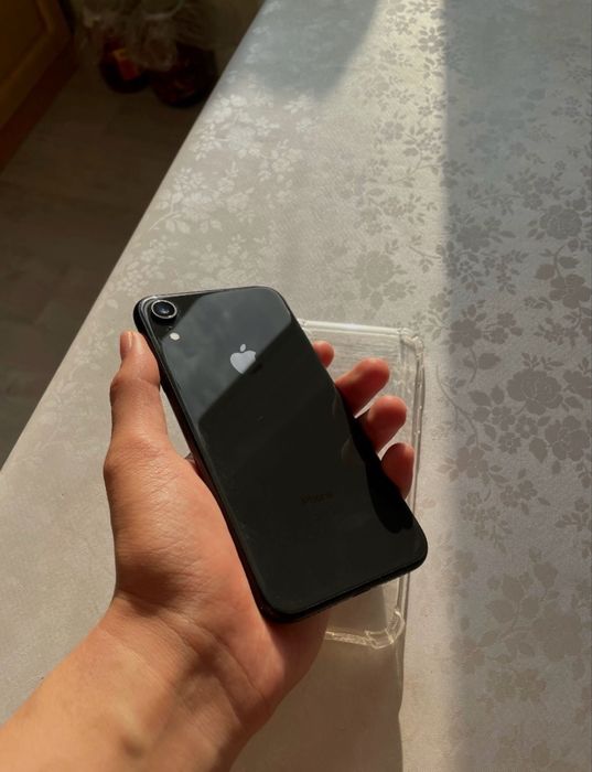 Айфон ХR Продам