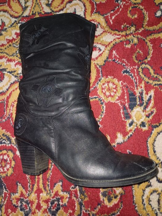 Продам  зимние сапоги