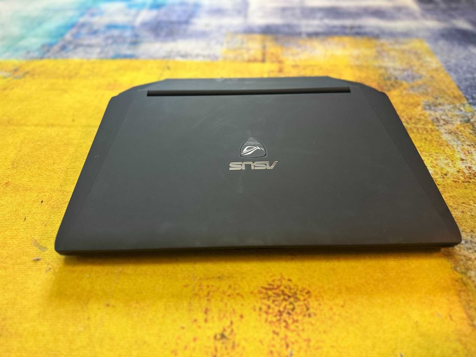 laptop gaming  Asus R.O.G g750, i7, 12 gb, hdt 860m - 2 gb