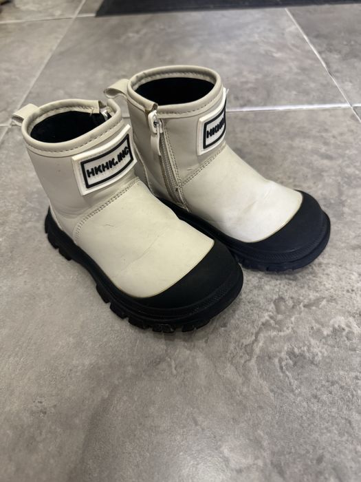 Резиновые сапоги на девочку