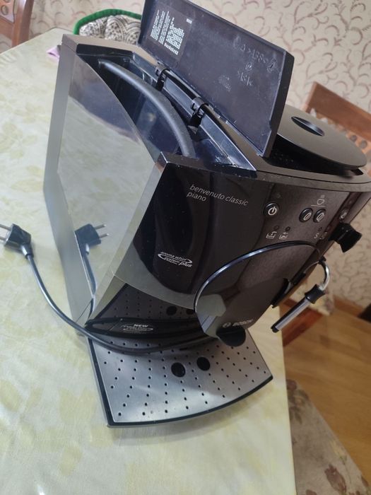 Продаеться КофеМашина