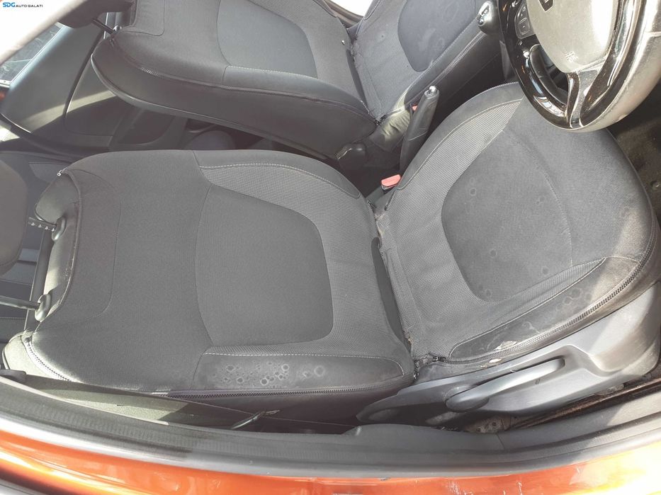 Interior Textil Scaun Scaune Fata Stanga Dreapta Fara Incalzire si Bancheta cu Spatar Renault Captur 2013 - 2019 [K7515] [K7516] [K7517] [K7518]