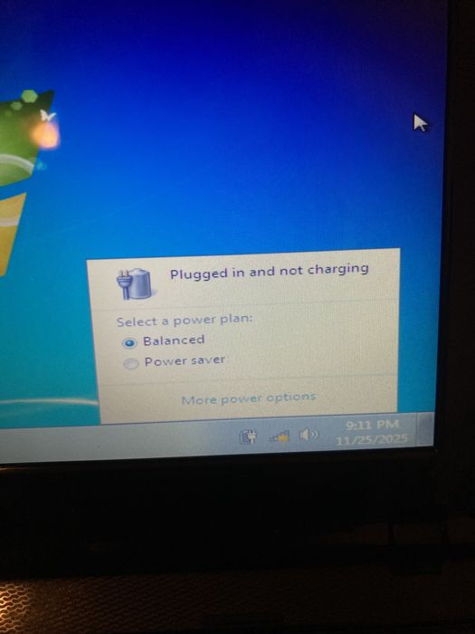 Лаптоп Dell inspiron mini