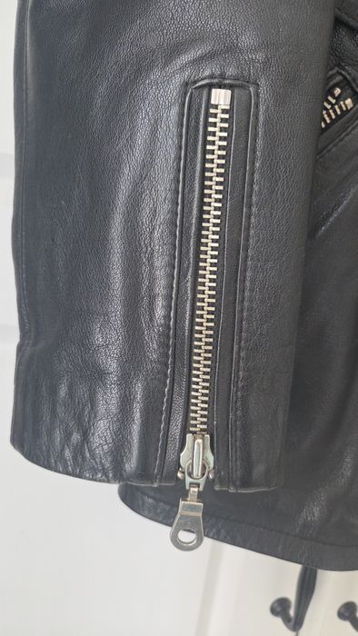 Косая кожаная куртка, 46 р.