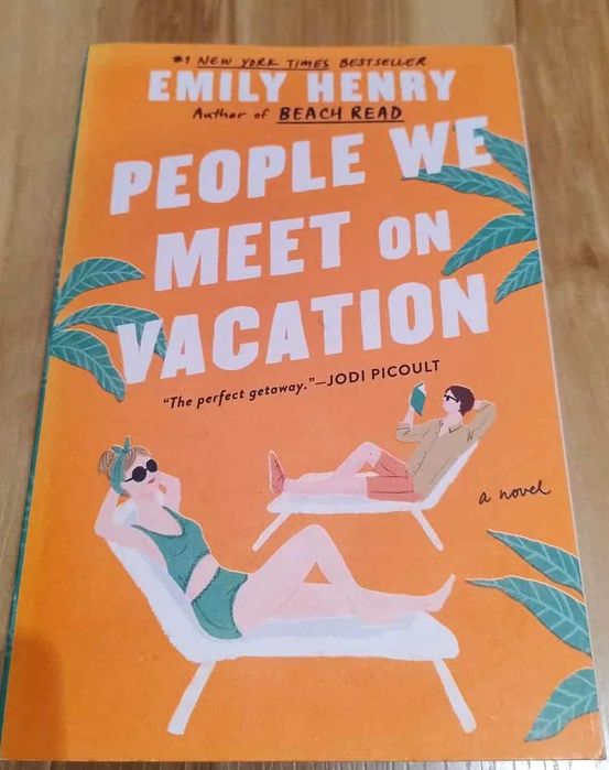 нови книги, две от тях на английски език