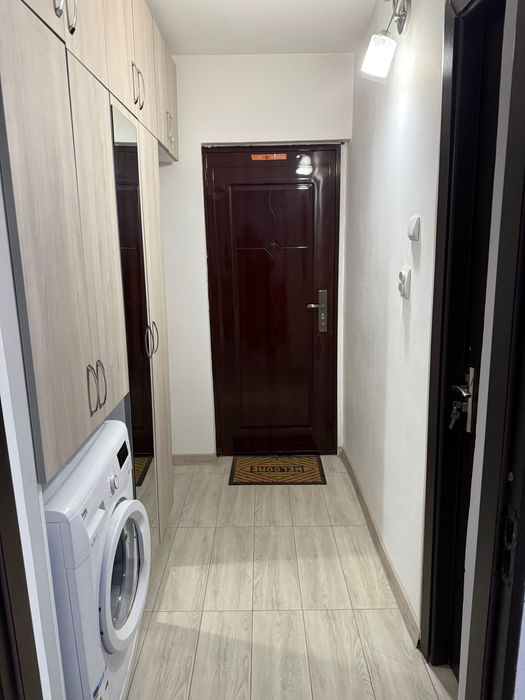 Garsonieră renovată și utilată gata de mutare imediată