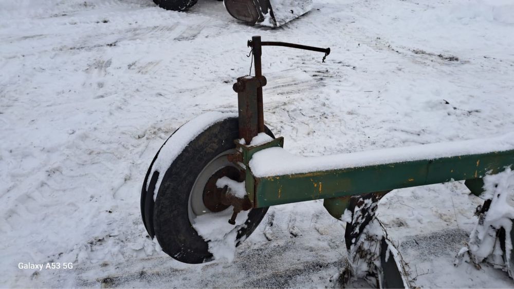Продам плуг ПСКУ-6×35