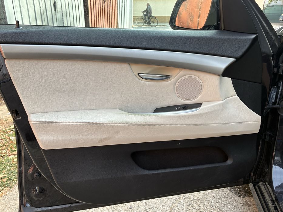 Бежов кожен Recaro салон с подгрев BMW F07 GT