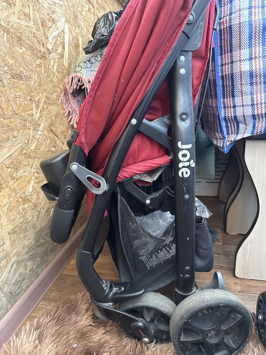 Продам коляску фирмы JOje!