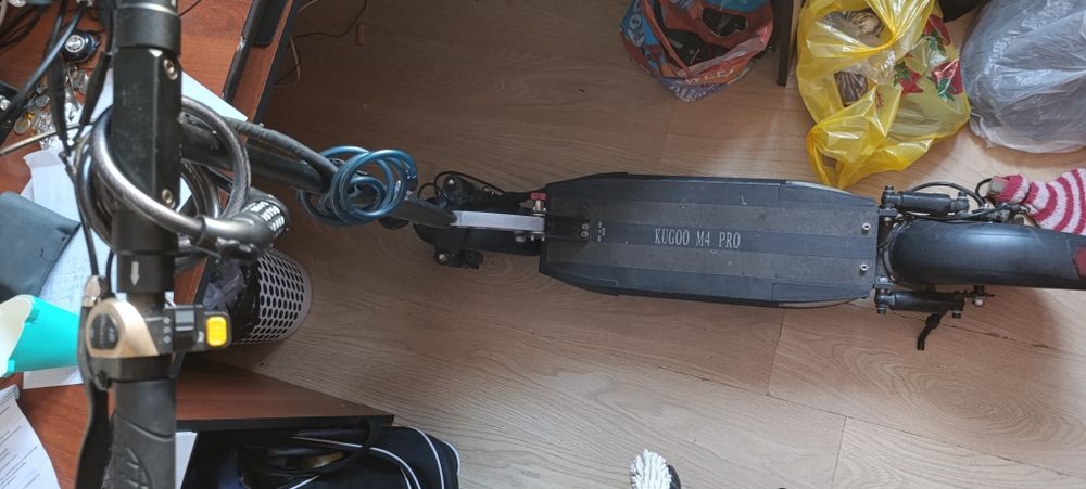 Электросамокат состояние отличное