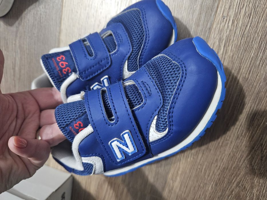Adidasi copii new balance nr. 27 albastru