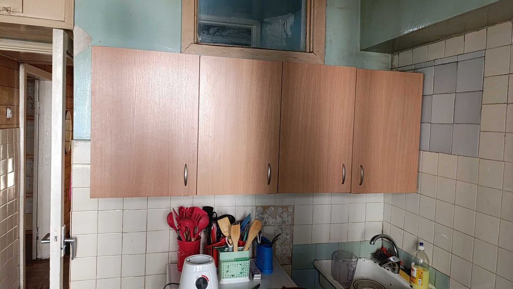 Продаются шкафы для кухни, есть подвесные тоже