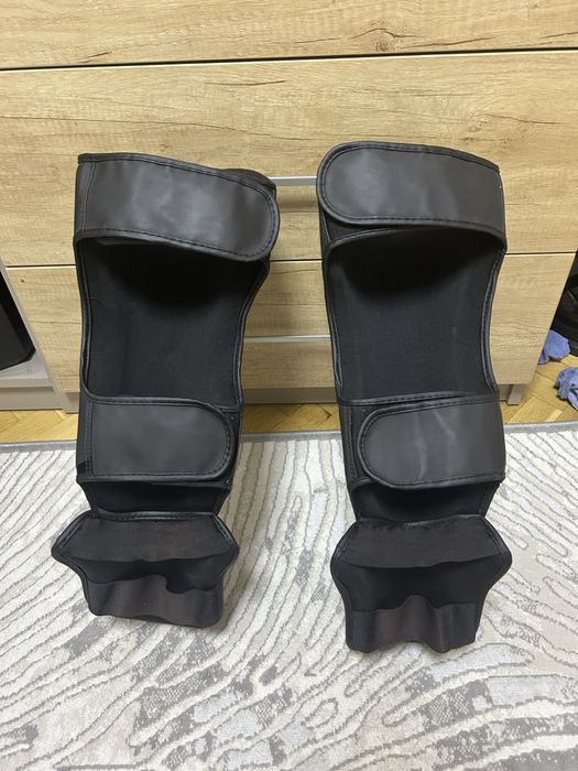 Протектори за крака Ringhorns Charger