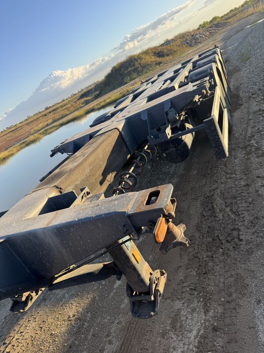 Vand cap tractor Volvo + semiremorca containere