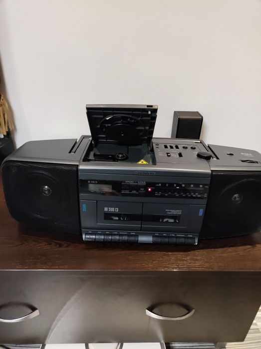 Радиокасетофон GRUNDIG