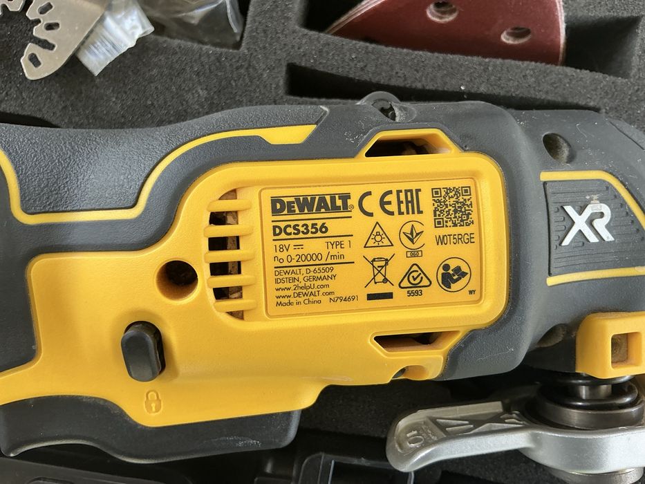 Vind dewalt 2025  DCS356NT la cutie cu acum 5 ah