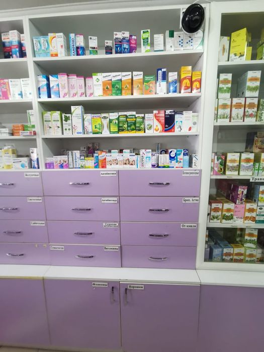 Продаются аптечные шкафы