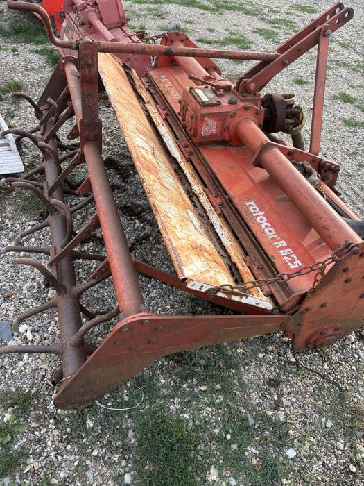 Freza de pamant de 2,10 masa de lucru