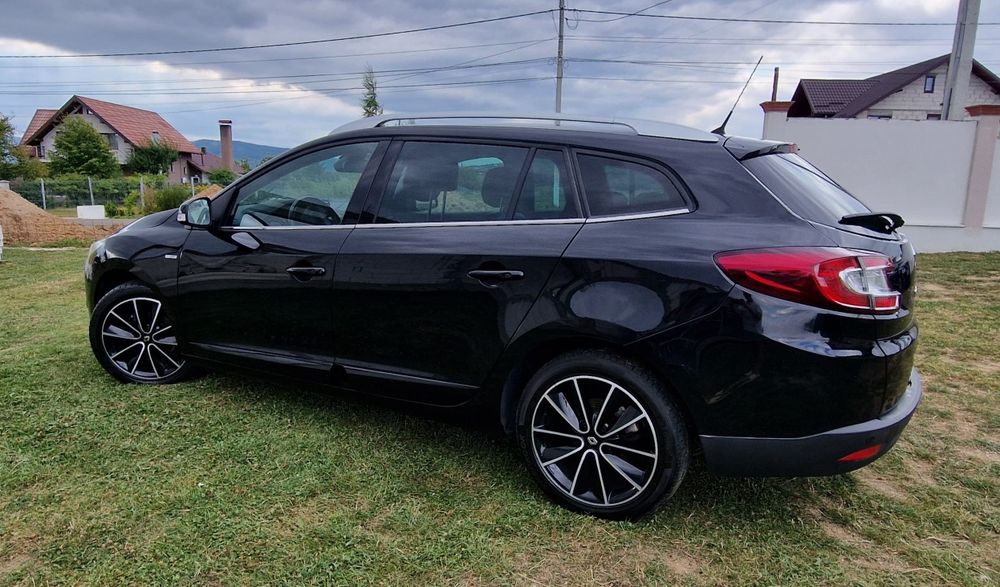 Renault Megane Bose edition/ FULL PIELE/11. 2015/ 1,6 Dci/ Germania