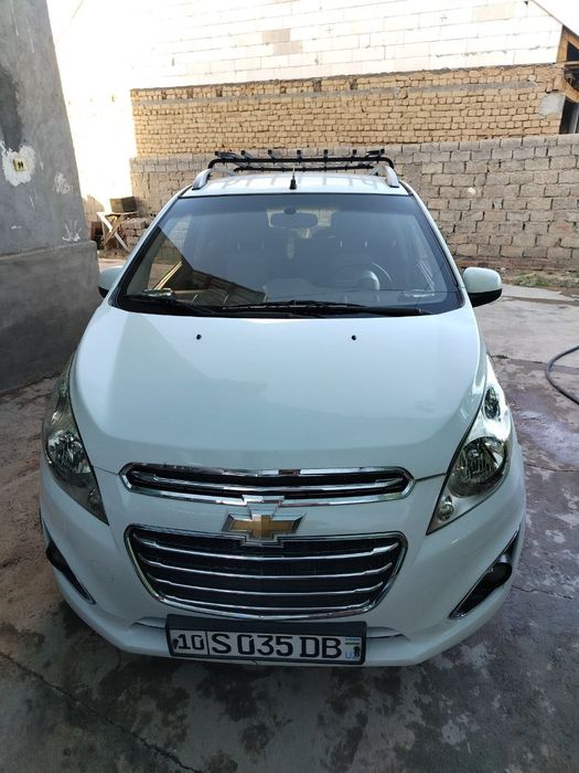 Спарк 2011 йил 1 позиция