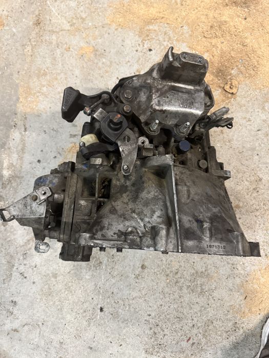 Скоростна кутия Берлинго Грандланд Х 3008 6 скорости 1.5 1.6 20MB48