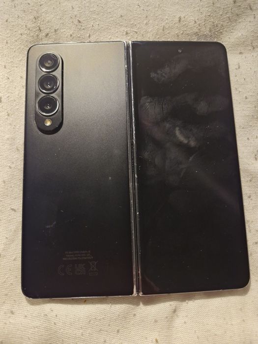 Samsung Galaxy Z Fold 4