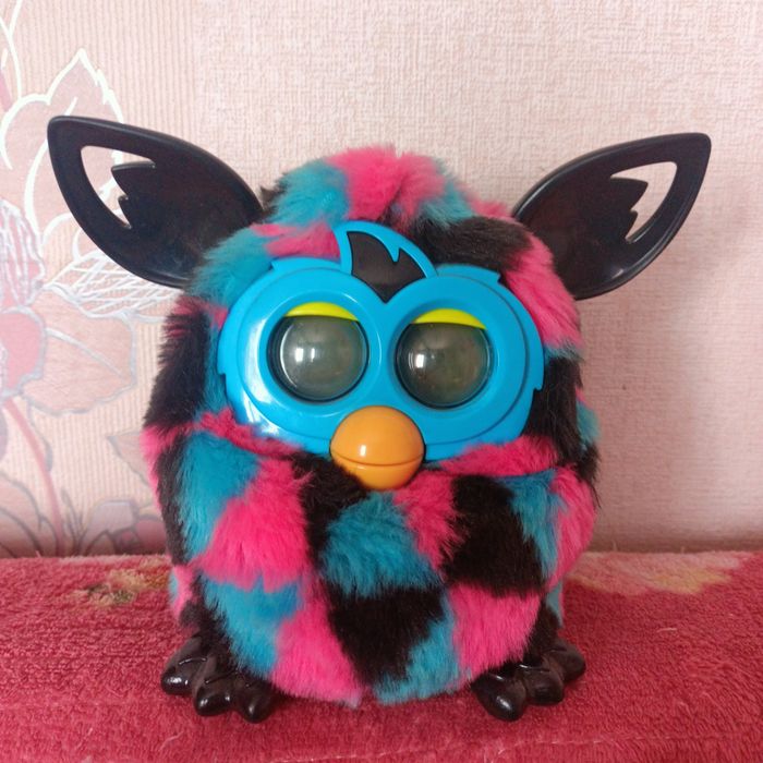 Игрушка    Фёрби