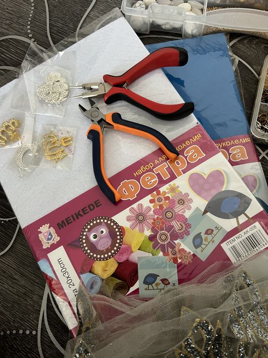 Продам набор для ручной работы.