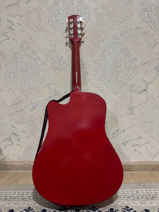 Акустическая гитара Belucci BC3830.