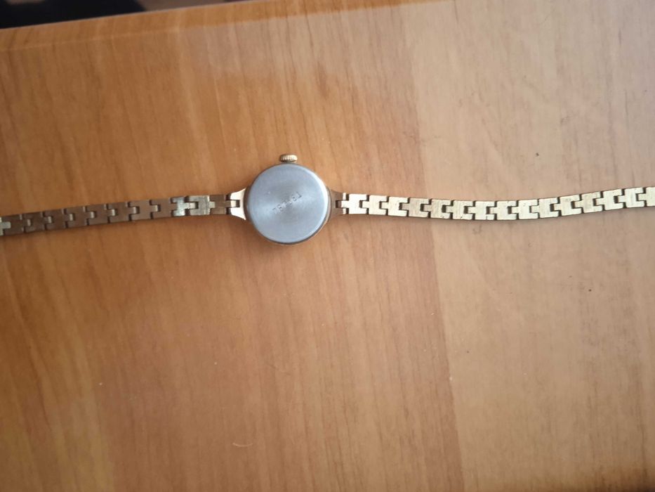 Наручные часы чайка