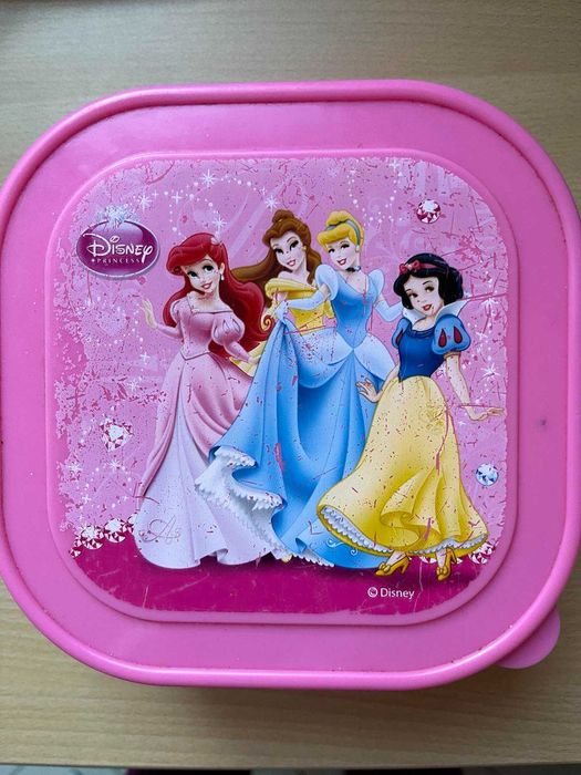 Дисни принцеси 72 Мемо карти, кутия обяд, чанта Disney