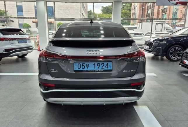 Audi Q4 e-tron Premium Sportback