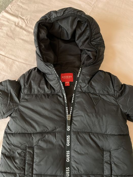 Детская куртка от Guess