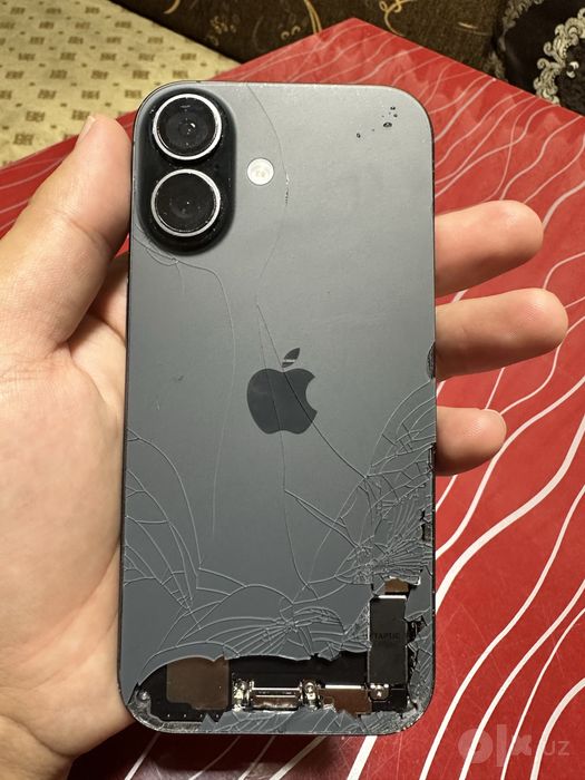 Iphone 17 zapchast uchun