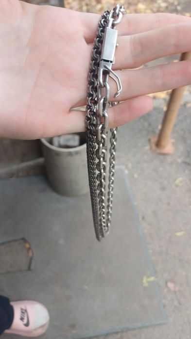 Продам серебряную цепь