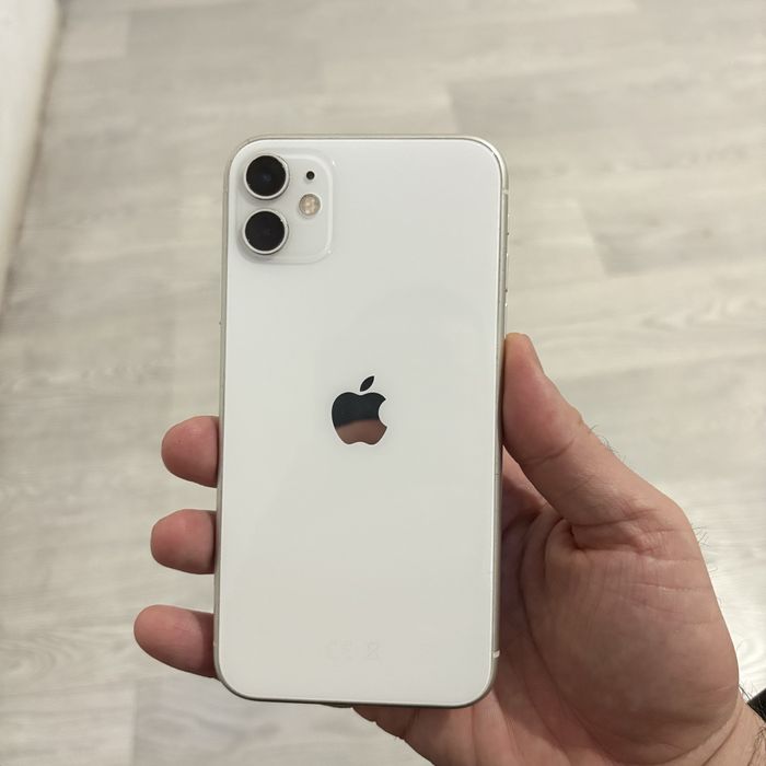 Айфон 11 продам Срочно