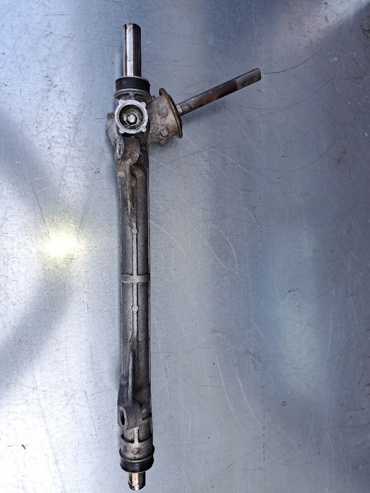 Casetă directie Nissan Micra 2003-2010