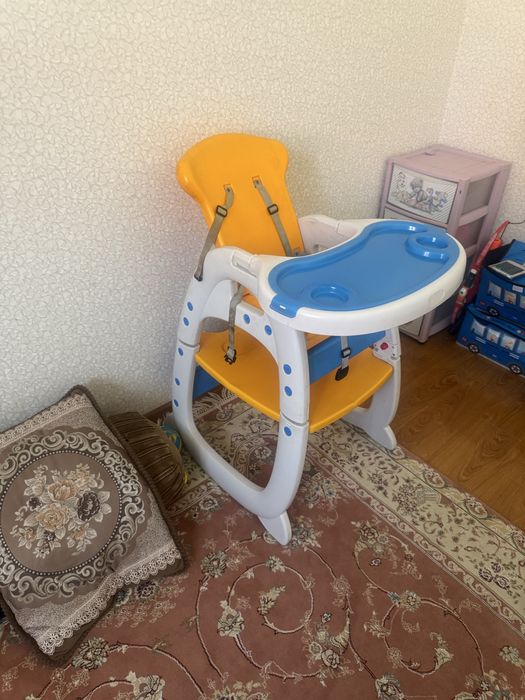 Столик для кормления