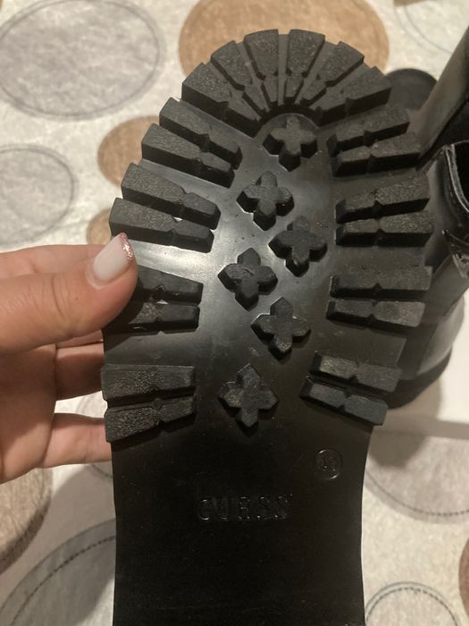 Guess Боти 40 ОРИГИНАЛНИ 100%