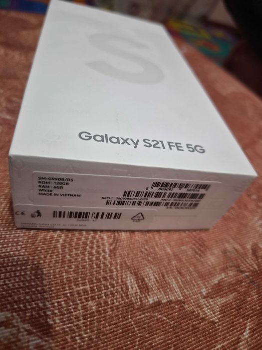 Телефон Самсунг s21 FE 5G