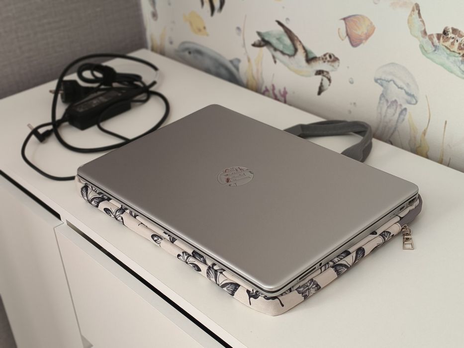 Ноутбук HD laptop 15s
