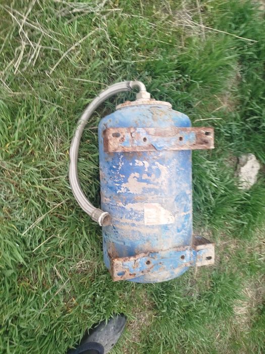 Бачок вакумный для воды