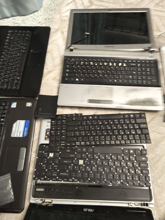 Ноутбуки на запчасти