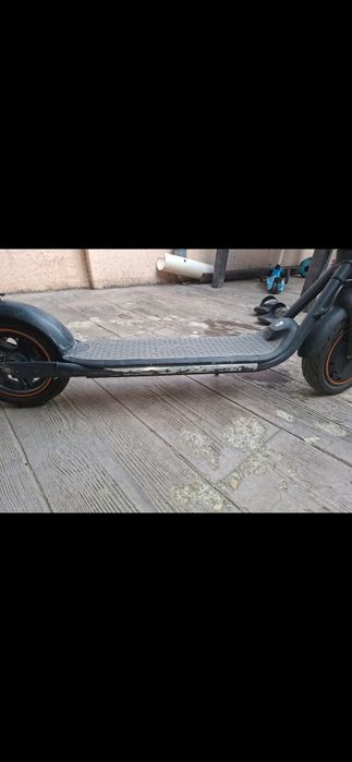 Trotineta electrica ninebot
