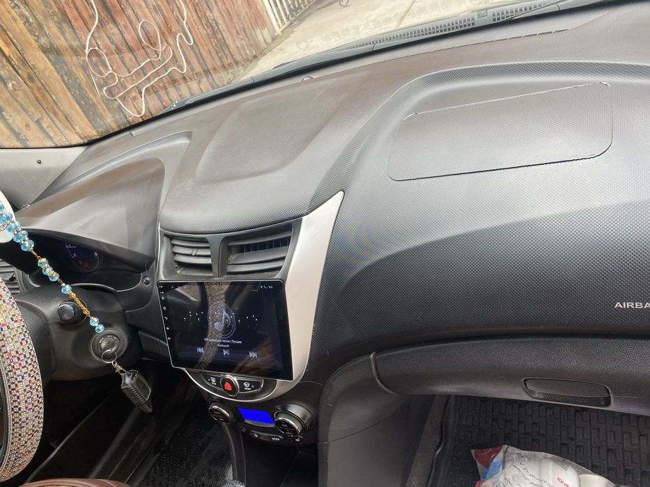 хундай солярис 2012